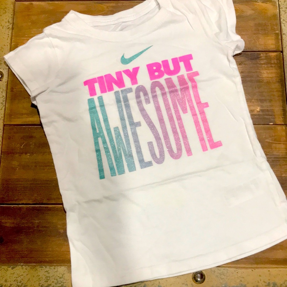 Nike T